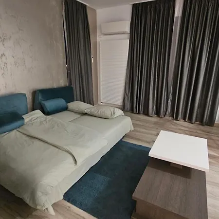 2 Mamaia Nord Lägenhet *