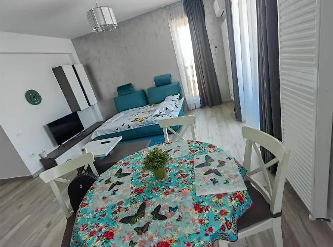 2 Mamaia Nord 아파트 Năvodari