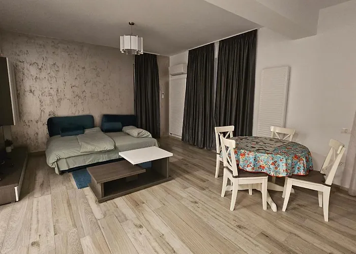 2 Mamaia Nord 아파트 Năvodari